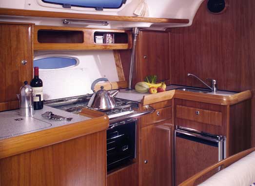 Charter Yacht zu chartern bei Sunja Yachting Bavaria 42 Cruiser 9